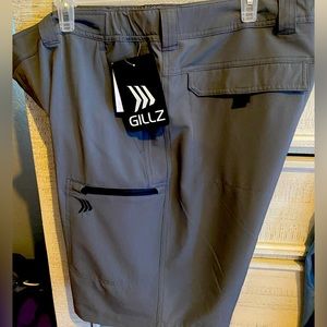 BRAND NEW : 2 pairs GILLZ Men’s casual golf ⛳️ shorts Brand new with tags!!